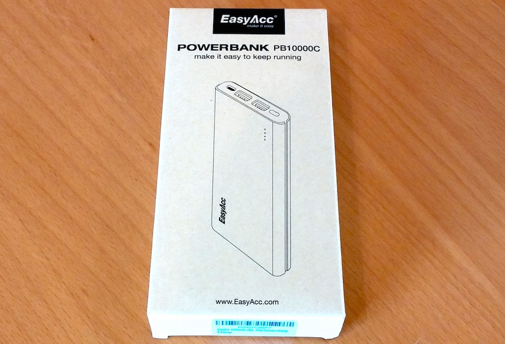 EasyAcc Powerbank PB10000C (Bild: Copyright Benjamin Blessing).