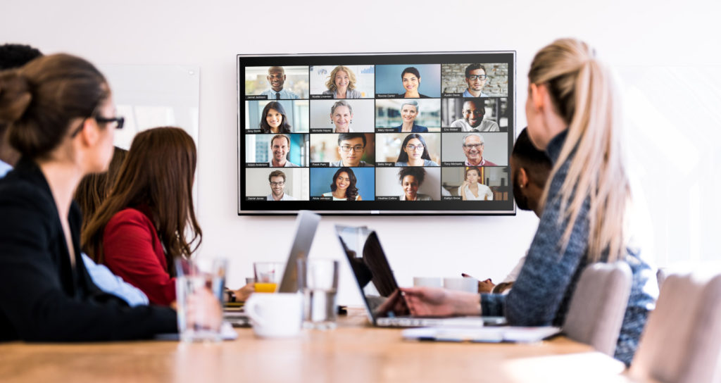 Zoom: Tausende von Benutzervideos werden online gefunden