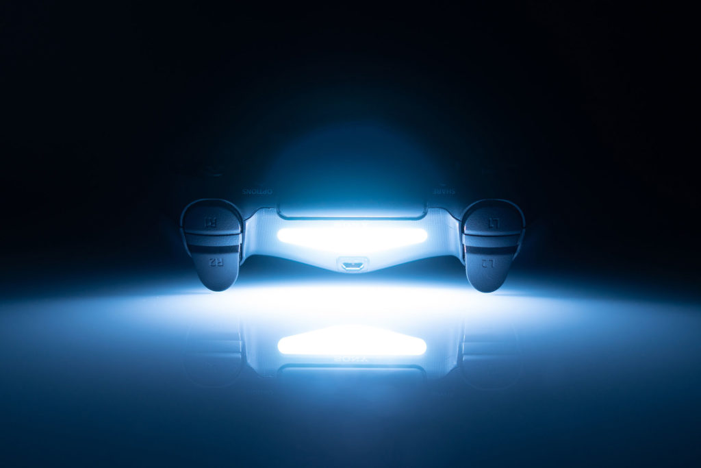 Game-Controller, der leuchtet